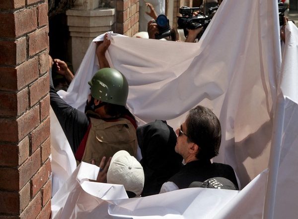 World News | Pakistan: Verdict Reserved on Imran Khan's Bail Plea in Cases Registered on or After May 9