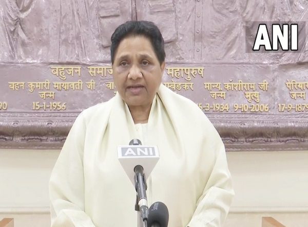 India News | UP: Mayawati Calls Meeting of Office Bearers to Strategise for Lok Sabha Elections