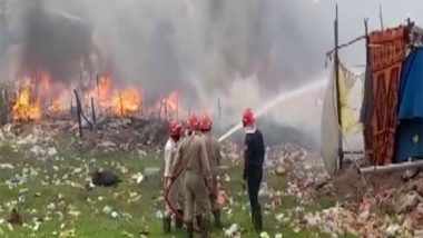 Delhi Fire: Massive Blaze Erupts at Shastri Park Area Due to Cylinder Blast, No Casualties