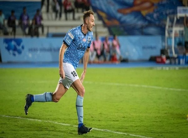 Sports News | Defender Rostyn Griffiths Extends Mumbai City FC Contract Till 2024