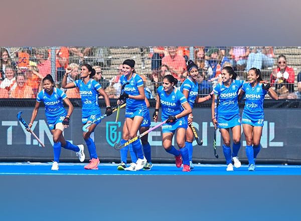 Sports News | Indian Women's Hockey Team Prepares for Test of Skills Against Australia