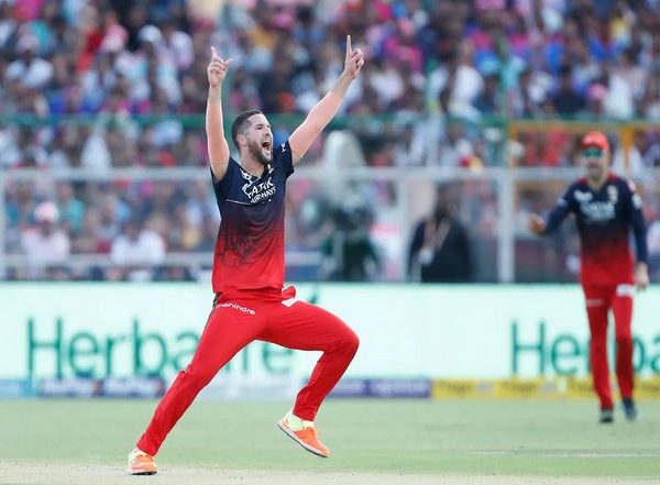 Sports News | He Gives Guys a Lot of Freedom, Confidence: Wayne Parnell Heaps Praise on RCB Captain Faf Du Plessis