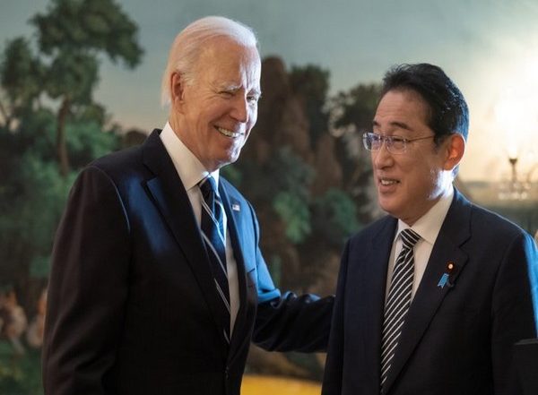 World News | US President Biden, Japanese PM Kishida Address Efforts to Bolster Economic Cooperation