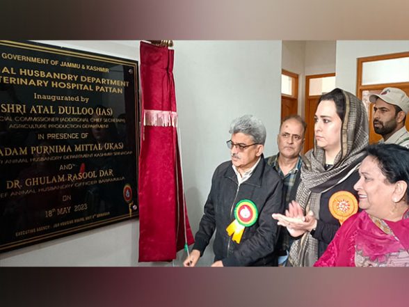 India News | J-K: ACS Atal Dulloo Visits Pattan, Inaugurates Veterinary Hospital - Vimarsana News