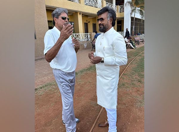 Entertainment News | Two Legends in One Frame: Rajnikanth Meets Kapil Dev