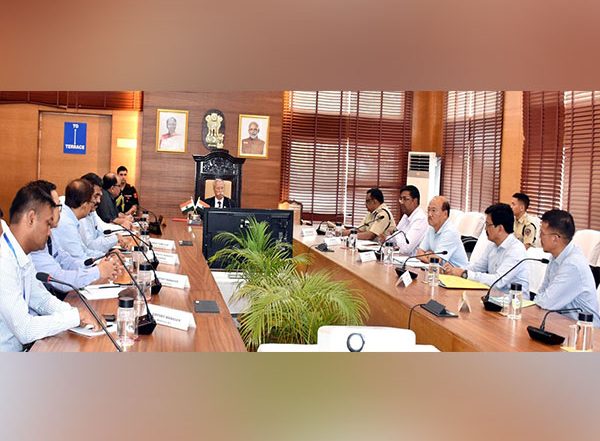India News | Governor Parnaik Reviews Air Services in Arunachal