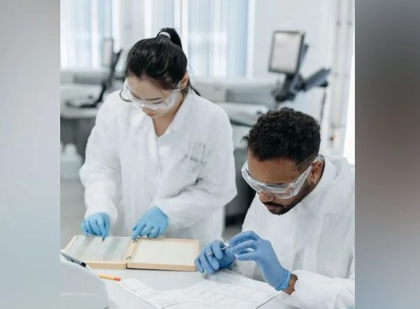 Science News | Study: Heat-temperature Marine Bacteria Help Detoxify Asbestos