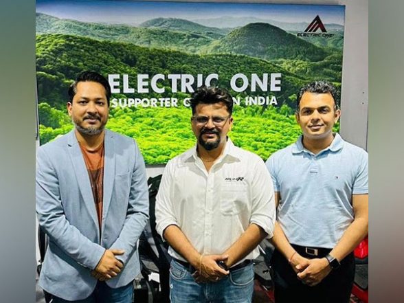 Business News | Electric One Energy Pvt. Ltd. (Electric One) and RunR Mobility (MEC Power) Gujarat Form the Largest Cooperation in the Area of Sales of High-speed EScooters in India and Abroad - Vimarsana News