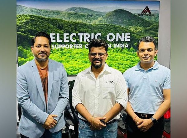Business News | Electric One Energy Pvt. Ltd. (Electric One) and RunR Mobility (MEC Power) Gujarat Form the Largest Cooperation in the Area of Sales of High-speed EScooters in India and Abroad