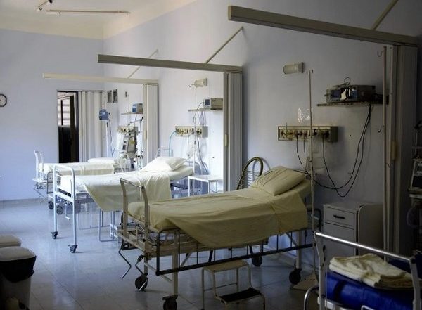 Business News | Cashless Treatment Now Available to All Central Govt Health Scheme Beneficiaries at 6 AIIMS