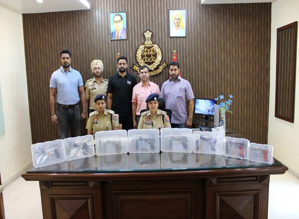 India News | Inter-state Weapon Supply Gang Busted in Punjab's Ludhiana; 3 Arrested