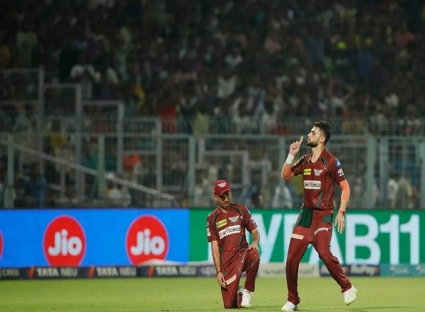 Sports News | IPL 2023: Fans Chant 'Kohli, Kohli' During Naveen-Ul-Haq's Bowling Against KKR, LSG Pacer Hits Back