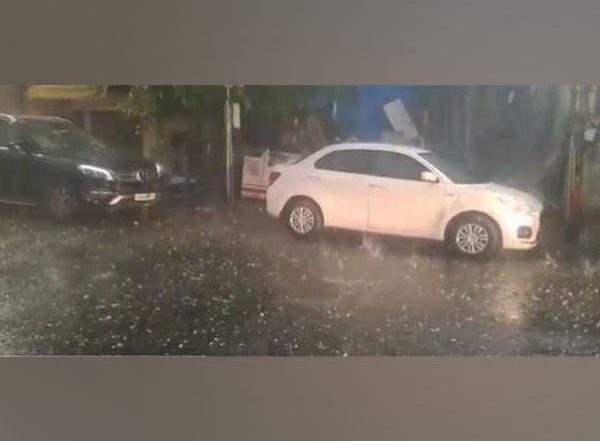 Bengaluru Rains: Heavy Rains and Hailstorms Cause Severe Waterlogging in Parts of City