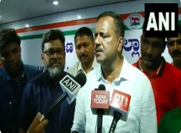 India News | Congress' UT Khader Files Nomination for Karnataka Speaker
