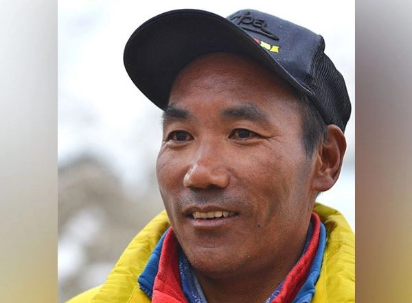 World News | Nepalese Sherpa Guide Sets World Record, Scales Mt Everest for 28th Time