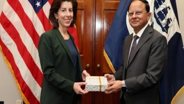 World News | PM Modi's Principal Secy Mishra, US Commerce Secy Raimondo Discuss Strengthening Economic Ties