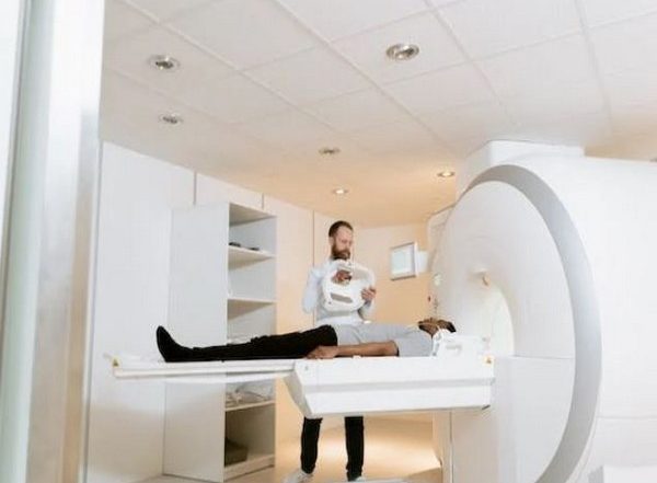 Science News | Study Suggests CT Scan Best to Predict Middle-aged Heart Disease Risk