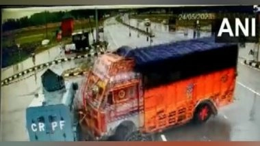 India News | J-K: Two CRPF Personnel Injured in Awantipora After Speeding Truck Hits Their Vehicle