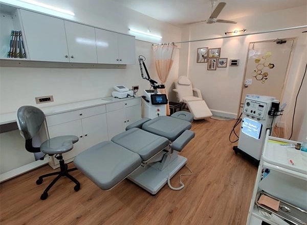 Business News | Dr Vedant's Clinic Welcomes New Technology and Innovations