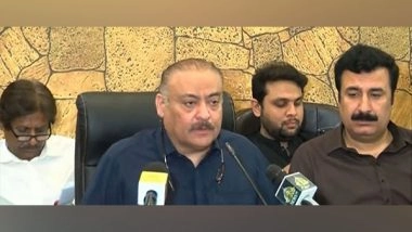 World News | Medical Report Declares Imran Khan Alcoholic, Drug Abuser, Rules out Leg Fracture: Pak Minister