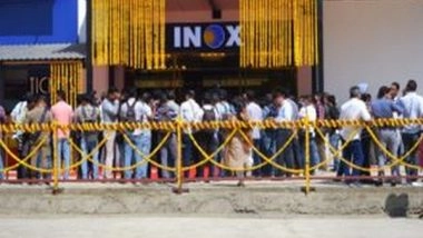 India News | Kashmiri-produced Bollywood Film 'Welcome to Kashmir' Receives Rousing Response in Srinagar