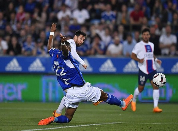 Sports News | Lionel Messi Sets Another Record as PSG Clinch Ligue 1 Title