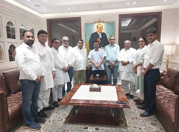 India News | Arvind Kejriwal Meets AAP Haryana Leaders at His Delhi Residence
