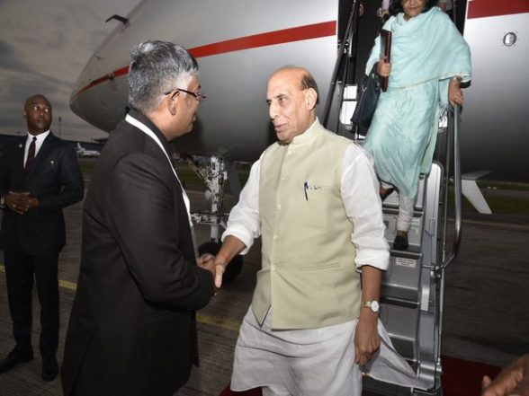 World News | Abuja: Union Minister Rajnath Singh Attends Swearing-in Ceremony of Nigeria President-elect Tinubu - Vimarsana News