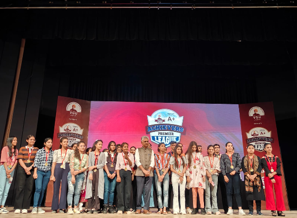 Business News | Meritorious Students Honored by VGU at Achievers Premier League