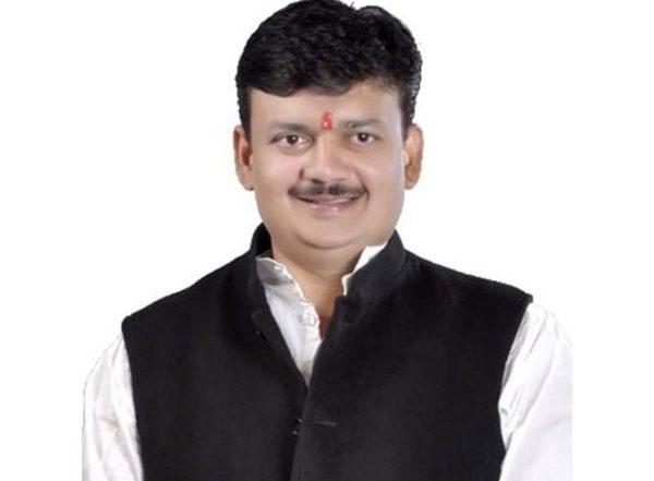 Balu Dhanorkar Dies at 48: Congress MP From Maharashtra Passes Away at Private Hospital in Delhi