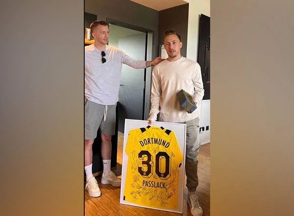 Sports News | Three Players Are Set to Leave the German Club, Borussia Dortmund After Season Ends