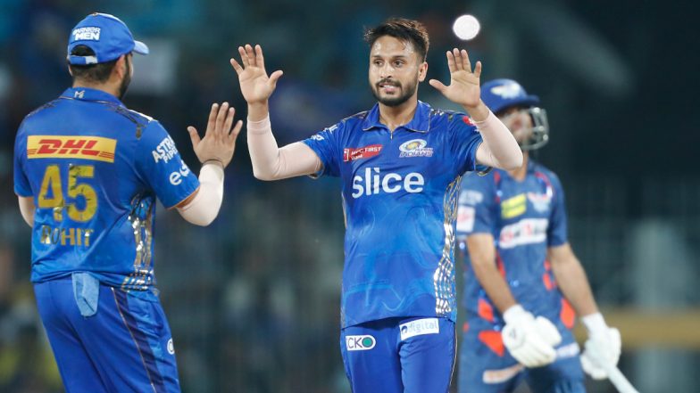 Akash Madhwal Takes Five Wicket Haul, Registers Best Figures of IPL 2023 As Mumbai Indians Beat Lucknow Super Giants in Eliminator, to Face Gujarat Titans in Qualifier 2