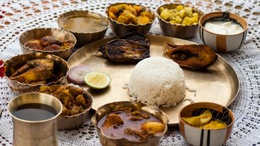 Bengali Traditional Food: From Bhappa Aloo to Sandesh, 5 Delicious Bengali Dishes Are a Must Try (Watch Recipe Videos)