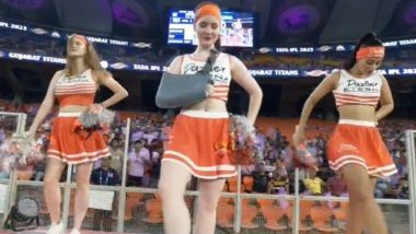Cheerleader Performs Despite Suffering Arm Injury, Picture of her Dancing With Arm Sling During GT vs SRH IPL 2023 Match Goes Viral
