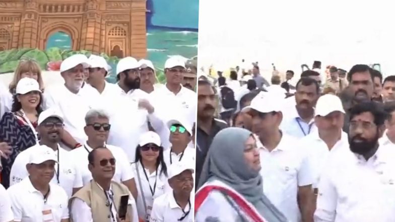 Eknath Shinde Beach Clean-Up Video: Maharashtra CM Participates in G20 Mega Beach Clean-Up Event at Juhu Beach in Mumbai