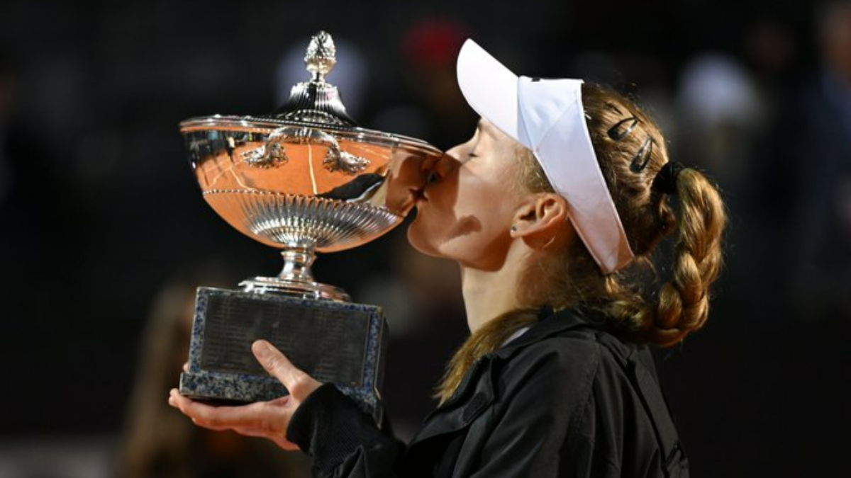 Elena Rybakina Clinches Women's Singles Title in Italian Open 2023 As  Anhelina Kalinina Retires Due to Injury