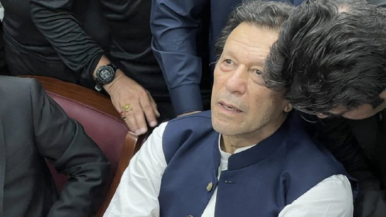 Imran Khan Arrested Video: Former Pakistan PM Apprehended After Found Guilty in Toshakhana Case, Says Report