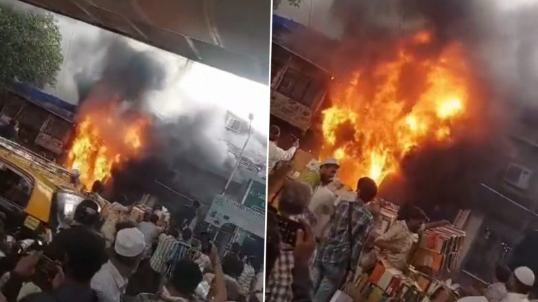 Mumbai Fire: Blaze Erupts At Shop in Mohammed Ali Road, No Injuries Reported (Watch Video)