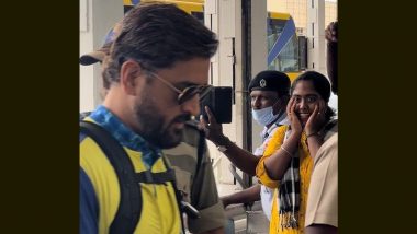 MS Dhoni’s Female Fan Left Dumbstruck on Seeing CSK Captain, Photo of Fangirl’s Reaction Goes Viral