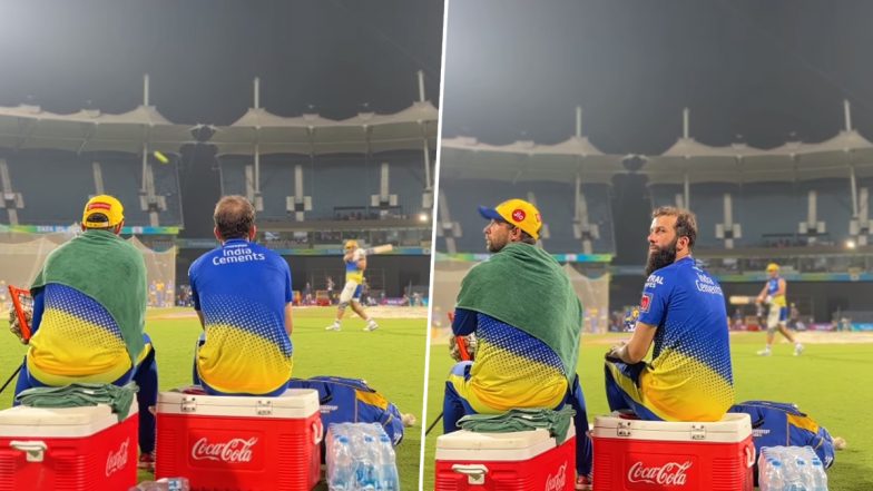 Mahi Maar Raha Hai! MS Dhoni's Batting During Practice Session Leaves Devon Conway and Moeen Ali in Awe Ahead of GT vs CSK IPL 2023 Qualifier 1 (Watch Video)