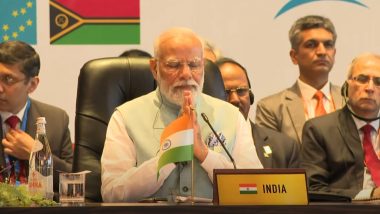 PM Modi Prayer Video From Papua New Guinea: Indian Prime Minister Joins Prayer by PM James Marape Ahead of FIPIC Summit - WATCH