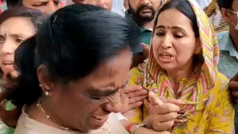 IOA President PT Usha Heckled for Her Past Comments After Her Visit to Jantar Mantar for Meeting Protesting Wrestlers (Watch Video)