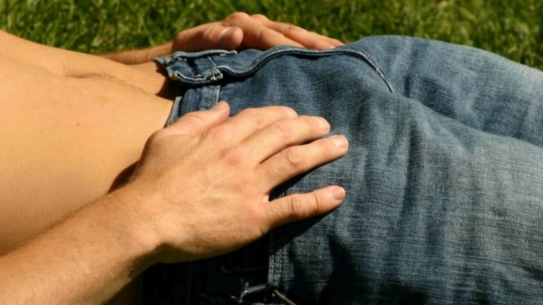 Penis Rings Lead to 'Rare Case of Penile Strangulation'! Australian Man Hospitalised After Using 9 Metal Bands To Constrict His Scrotum for Improved Sexual Performance