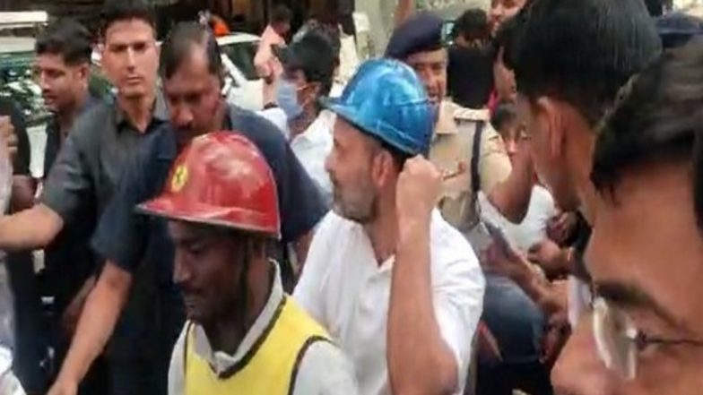 Karnataka Assembly Elections 2023: Rahul Gandhi Rides Pillion on Delivery Boy's Scooter to Reach Bengaluru Hotel (Watch Video)