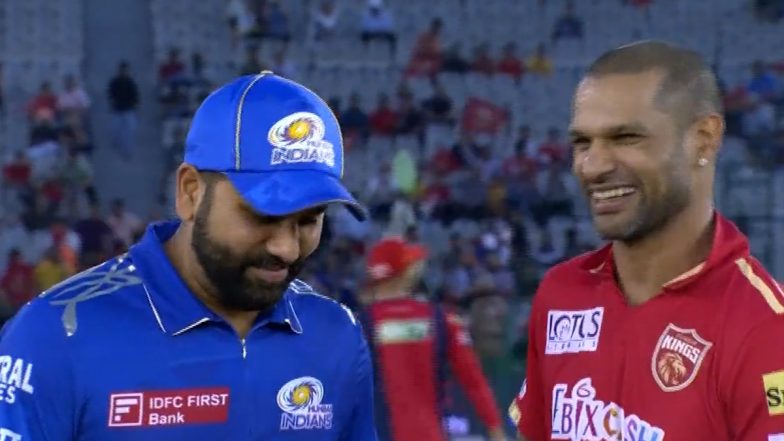 'Kya Karu Bata?' Rohit Sharma Asks Shikhar Dhawan What to Do After Winning Toss Ahead of PBKS vs MI IPL 2023, Video Goes Viral!