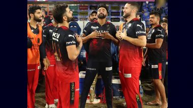 Virat Kohli Does a Cristiano Ronaldo! RCB Star Performs CR7's Celebration With Mohammed Siraj and Wayne Parnell After His Century Against SRH in IPL 2023 Match
