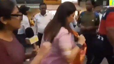 Meenakshi Lekhi 'Runs Away' From Reporter, Evades Questions on Wrestlers' Protest; Congress Shares Video