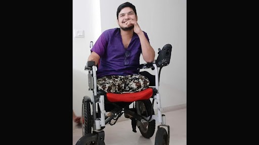 Suraj Tiwari From Mainpuri, Who Lost Both Legs, Right Arm and Two Fingers of Left Arm in Train Accident, Clears UPSC Civil Services Exam Beating All Odds, Read His Inspiring Story Here