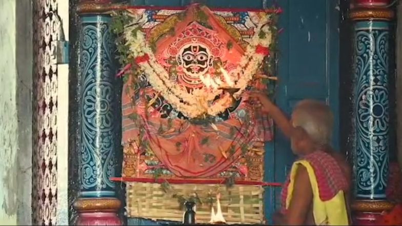 'Pati Dian' Darshan at Shree Jagannath Temple Puri, Watch Video