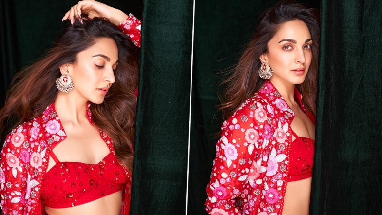 Kiara Advani Looks Gorgeous in Red Indo-Western Outfit, Check Latest Pictures of Satyaprem Ki Katha Actress